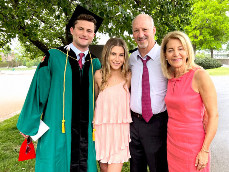 A businessman’s strategic gift powers Alzheimer’s disease research